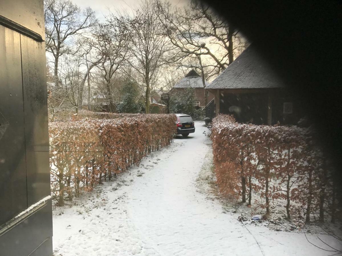Aan De Dwarsweg Hotell Uffelte Exteriör bild
