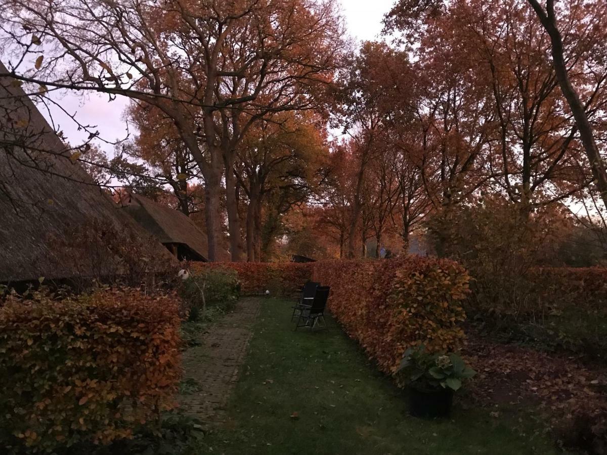 Aan De Dwarsweg Hotell Uffelte Exteriör bild
